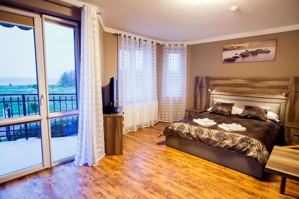 Dw Airen Hotel Trzesacz Room photo